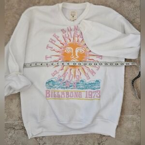 Billabong White Sweatshirt with Vibrant Sun and Wave Design, Size S